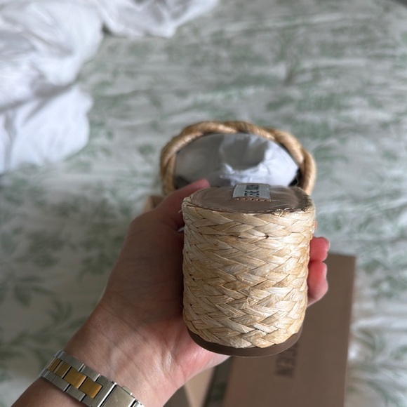 Steve Madden Women's Natural Braided Sandals - Picture 3 of 4